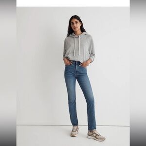 Madewell // the perfect vintage jean in Kepler Wash (size 24P)
